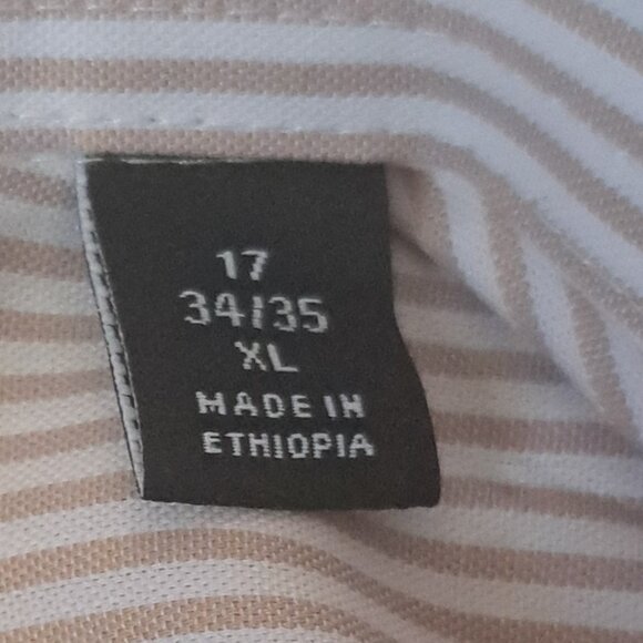 Van Heusen Men's Dress Shirt Regular Fit Pinpoint Stripe Size XL NWT - Picture 7 of 9